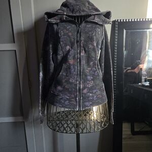 lululemon athletica Black and Purple Women's Sweater